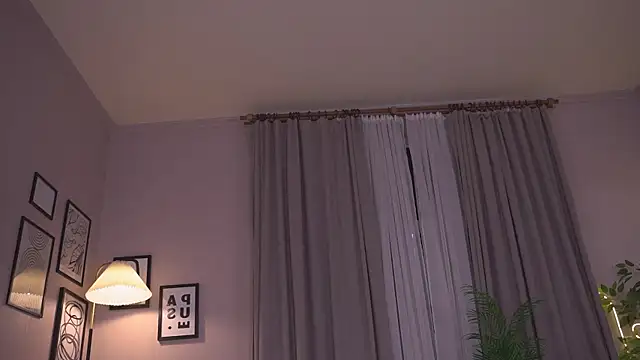 _Spring_Day_ Chat XXX live