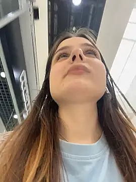 Živý XXX chat Lunabelle_