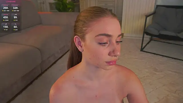 WondaCoriaty's Live XXX Chat