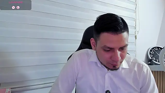 Rick_Adams Chat XXX in diretta