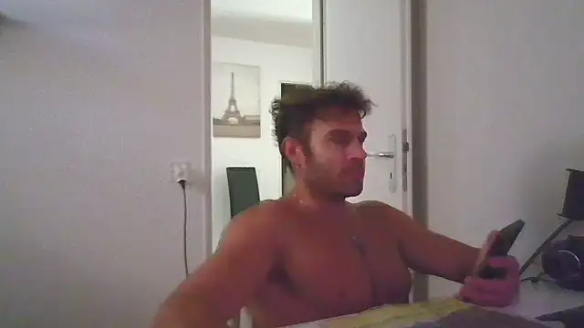 alpha-hunk Live XXX Chat