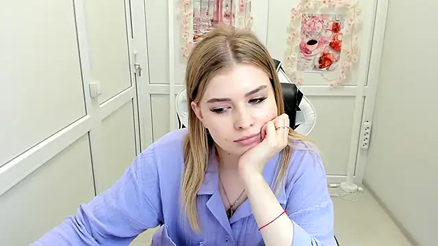 BrielleStorm's Live XXX Chat