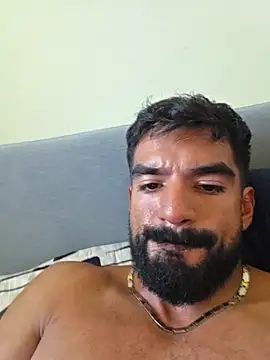 Czat XXX na żywo – piggylatino