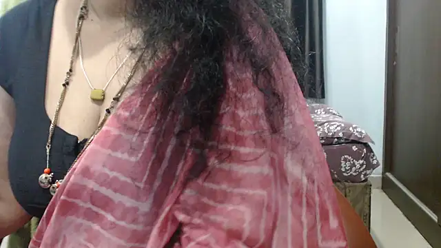 sunitha-3's Live XXX Chat