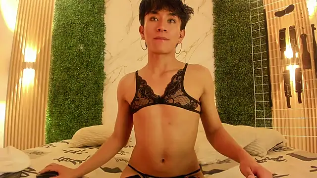 Show modela cococumps na web-kameri