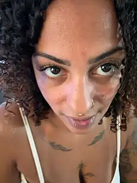 SweetPetiteNoir লাইভ XXX চ্যাট