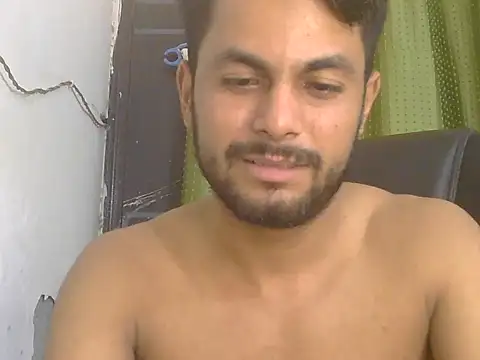 دردشة Stubborndesiboy الجنسية المباشرة