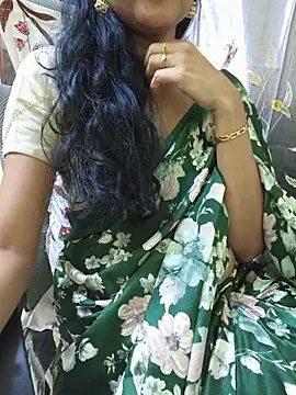 Cuteteluguammmaie's Live XXX Chat