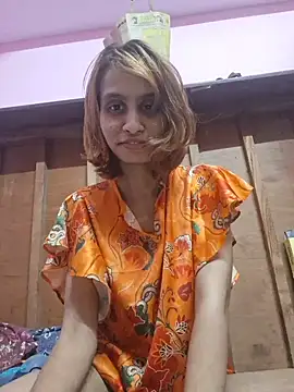 Alishaaroralive লাইভ XXX চ্যাট