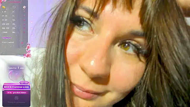 viki_love77 Chat XXX in diretta