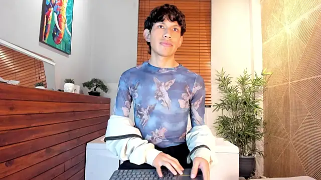 Pierre_Leroy_ Live XXX Chat