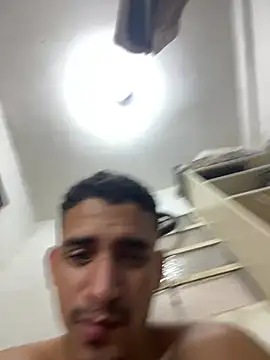 ikaro21 élő XXX-chatje