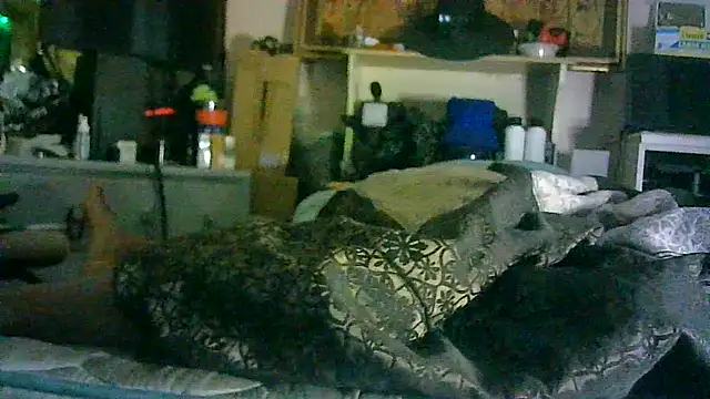 CR3M3_FIR3's Live XXX Chat
