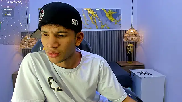 XXX chat uživo modela JDWhite18