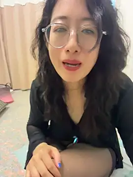 weiwei103 现场XXX聊天