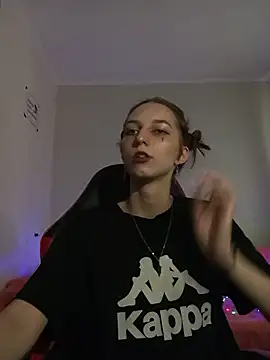 Nika_SweetHoney – Kamerová šou