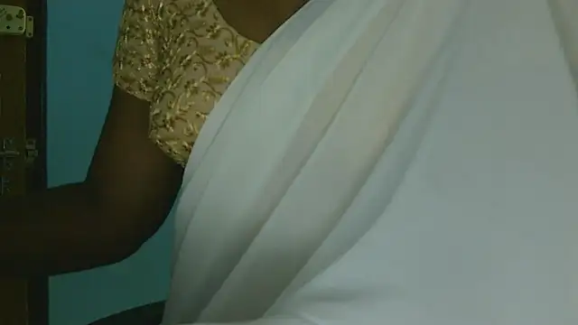 latha_hot_telugu 现场XXX聊天