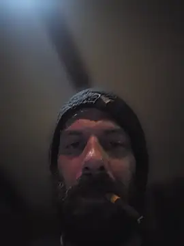 Chat +18 de D-o-N-u-T ao vivo
