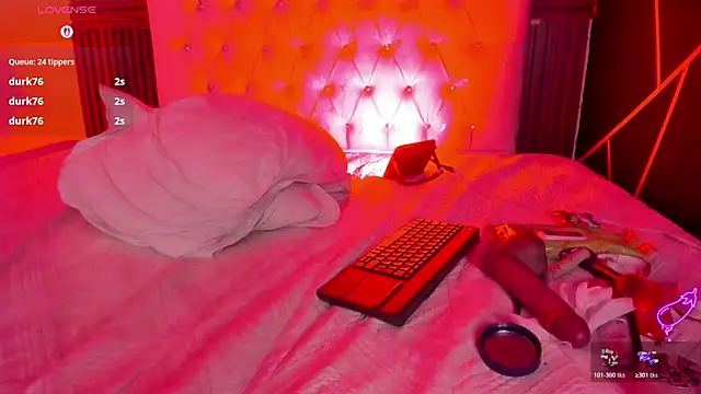 XXX chat uživo modela EmilyMora1_