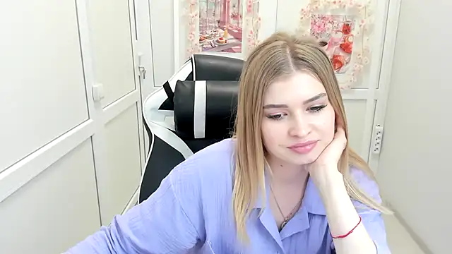 Chat +18 de BrielleStorm ao vivo