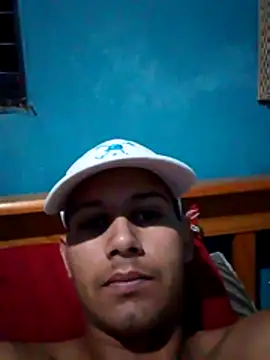Show modela kornodela na web-kameri