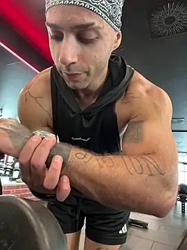 Chat +18 de Mohdollmen ao vivo