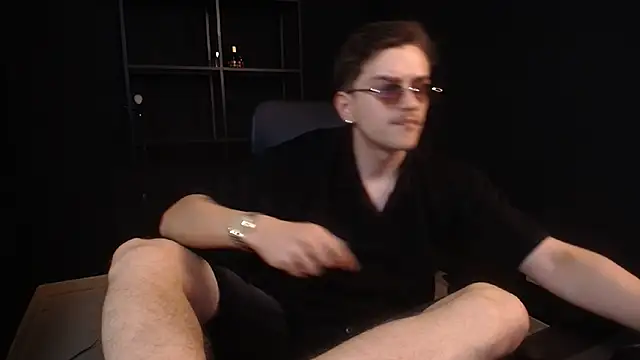 FelixStarkk Chat XXX live