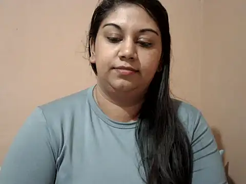 bellachow10 Live XXX-chat