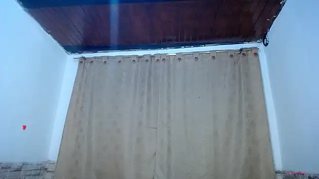 Chat XXX en directo de Bicky_25