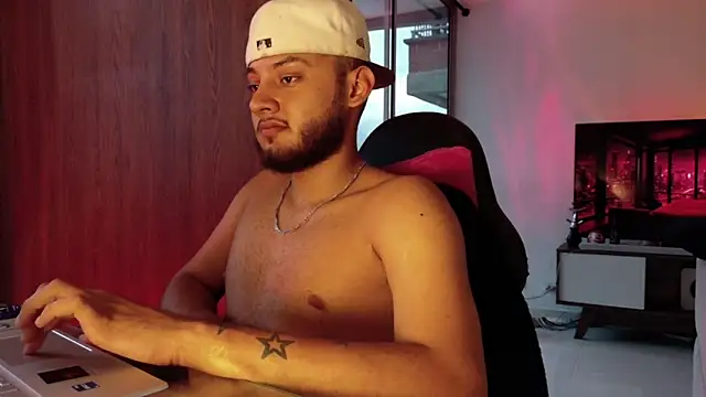 Chat +18 de Sebolaz333 ao vivo