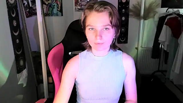VivienneNoirr's Live XXX Chat