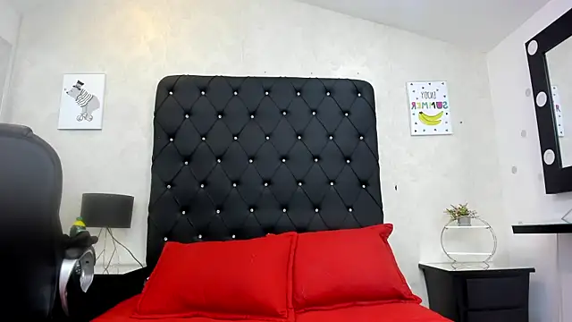 Antonella_morrison Chat XXX live
