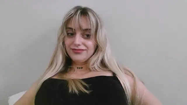 StellaTeenGirl 现场XXX聊天