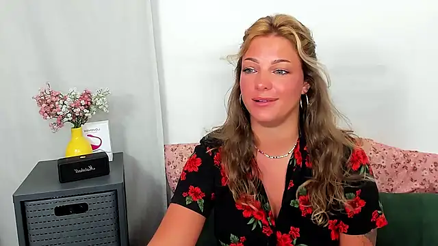 Chat XXX ao vivo de LilyBlondee
