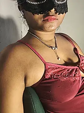 DIRTYSECRET_QUEEN_07's Live XXX Chat