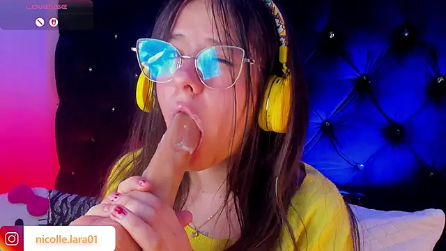 Kitty_rose01n Live XXX chat