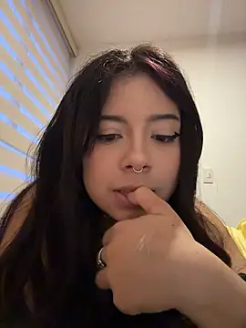 softdoll-_'s Webcam Show