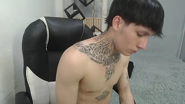 Cry_thereal live XXX chat