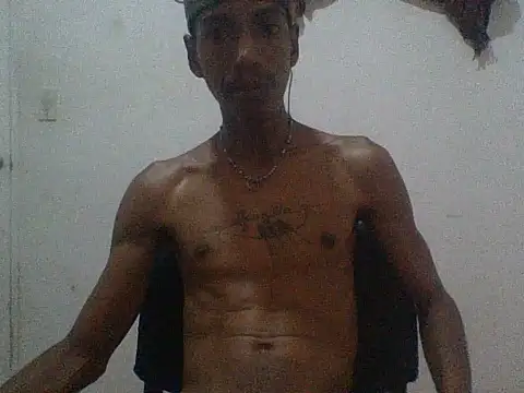 AlbertBigCock Adlı Modelin Canlı XXX Sohbeti