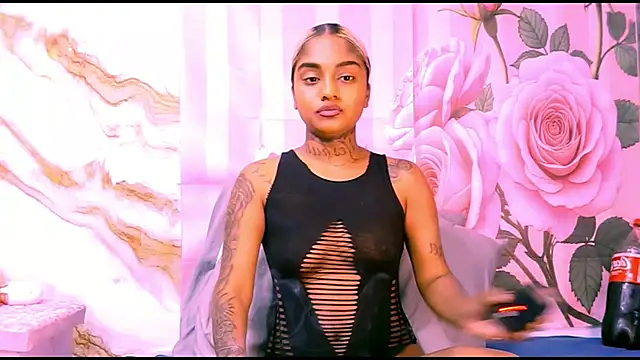 indian_barbie 现场XXX聊天