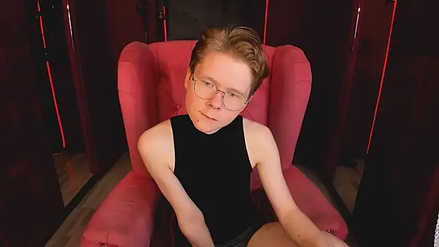 DanielSanders: онлайн-секс-чат