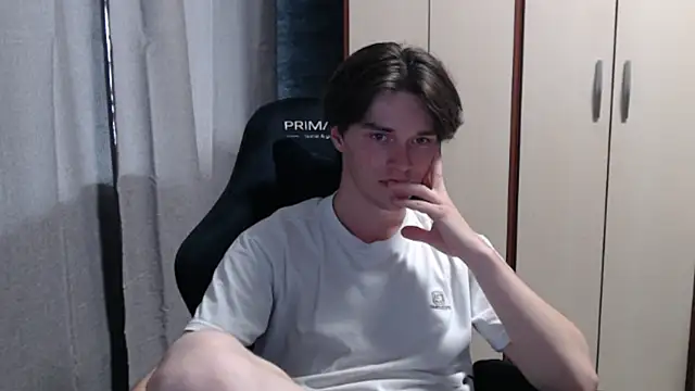 Chatroom XXX en direct de arthur___king