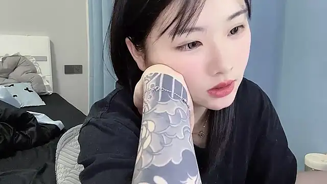 nainai52013's Live XXX Chat