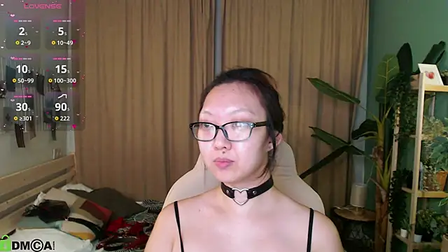 Marine_Vact Chat XXX in diretta