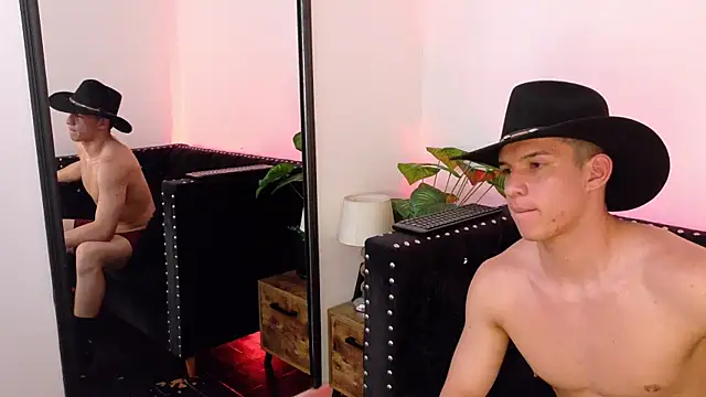 Apolo_Warriorn Live XXX chat