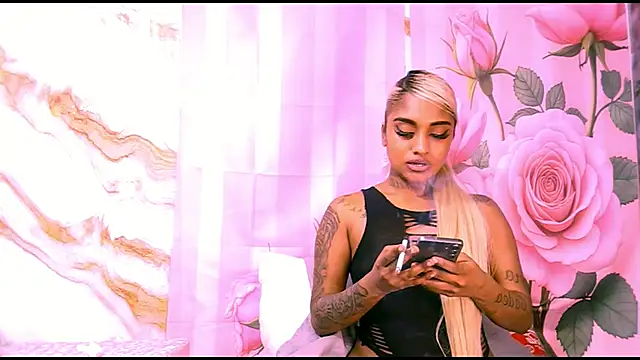 Živý XXX chat indian_barbie