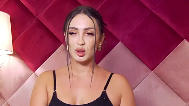 دردشة VictoriaLanes الجنسية المباشرة