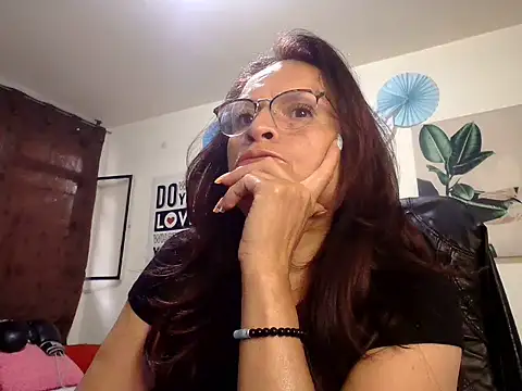 Chat XXX ao vivo de Samantha71_