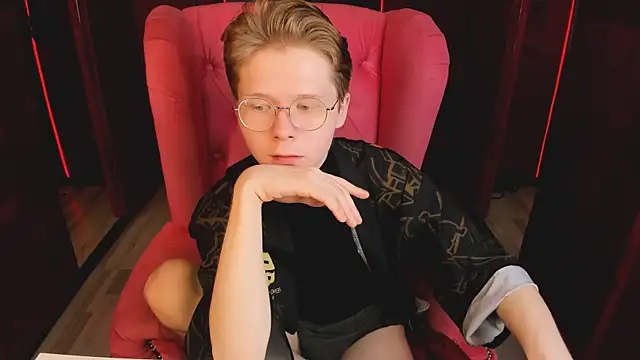 DanielSandersn Live XXX chat
