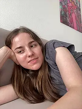Lady_woman Adlı Modelin Canlı XXX Sohbeti